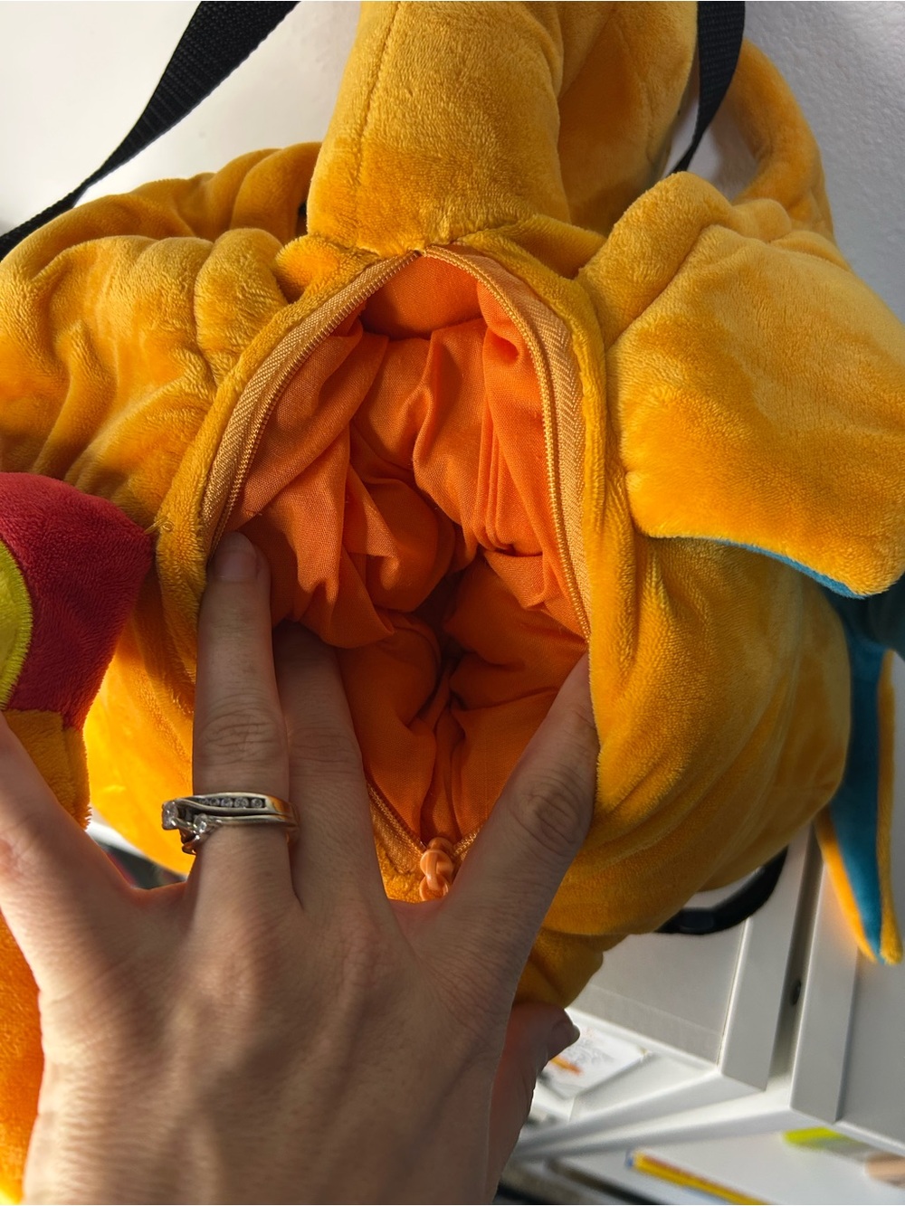 Pokemon Charizard Plush Backpack - Picture 4 of 6